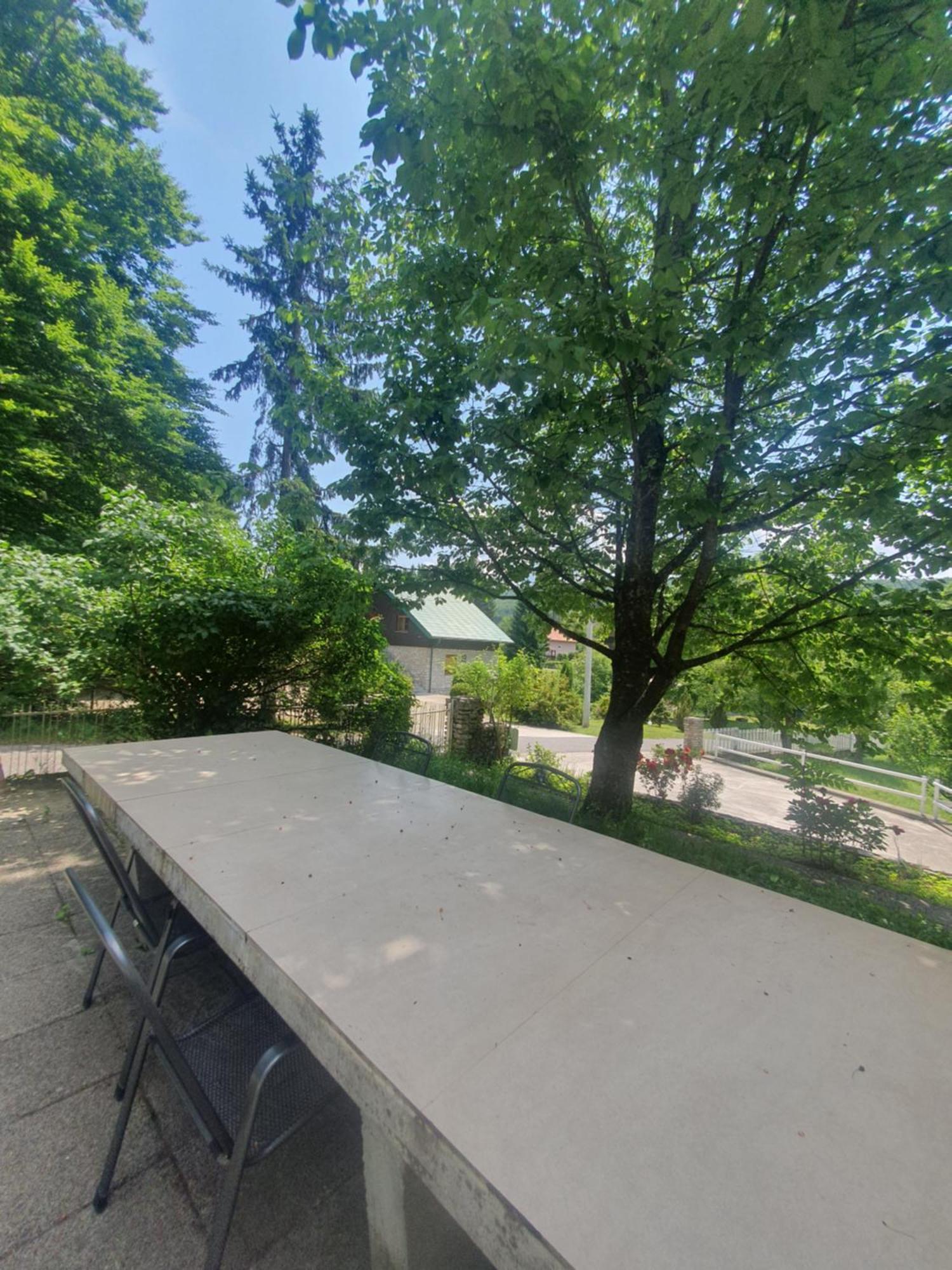 Guesthouse Nikola Plitvička Jezera Buitenkant foto