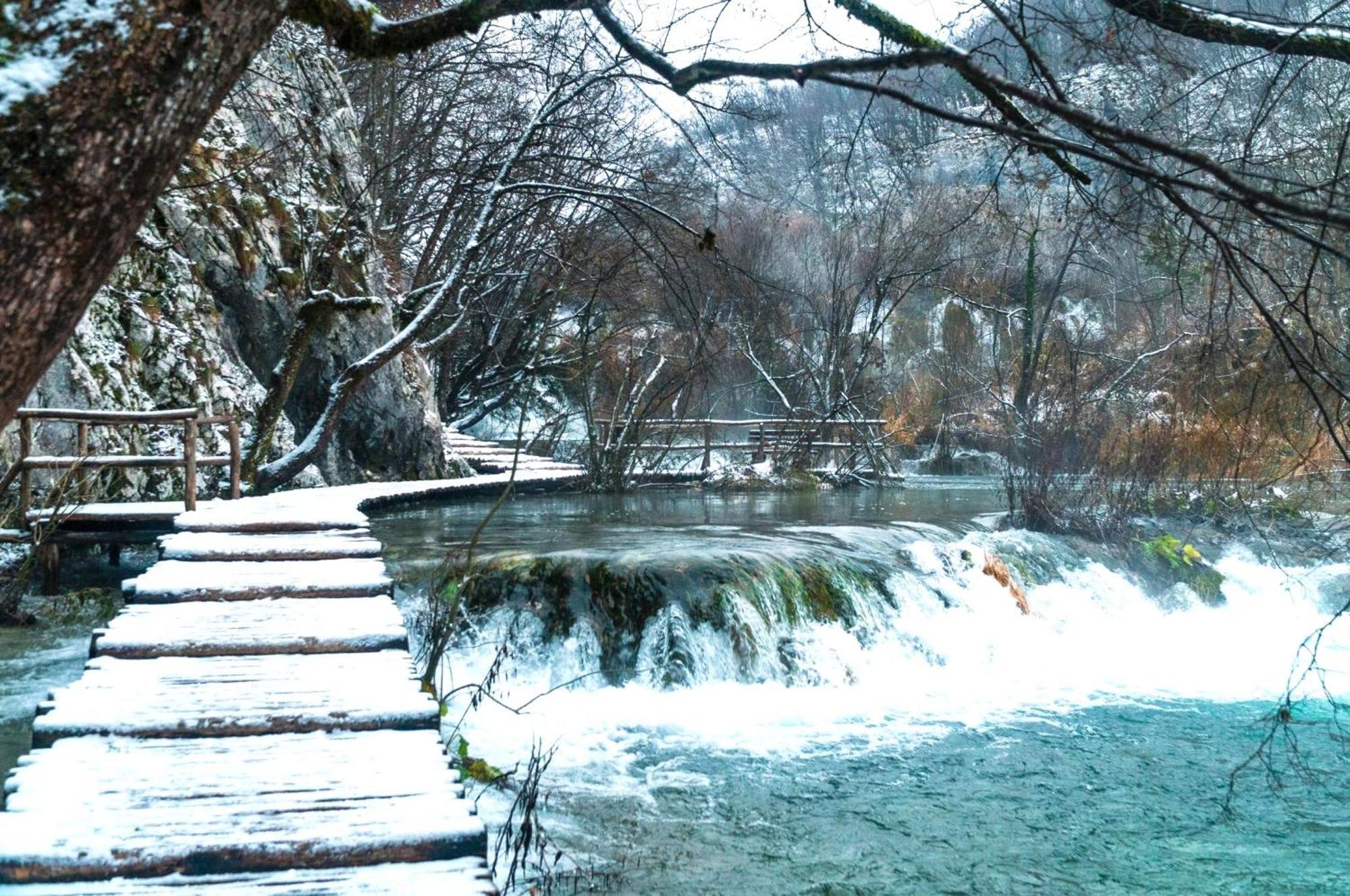 Guesthouse Nikola Plitvička Jezera Buitenkant foto