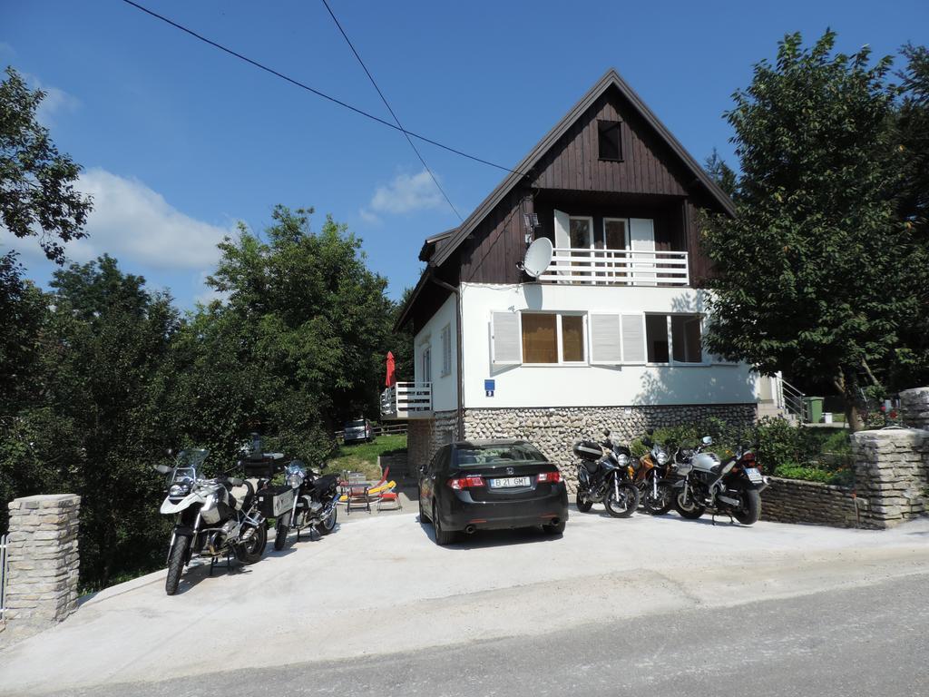 Guesthouse Nikola Plitvička Jezera Buitenkant foto